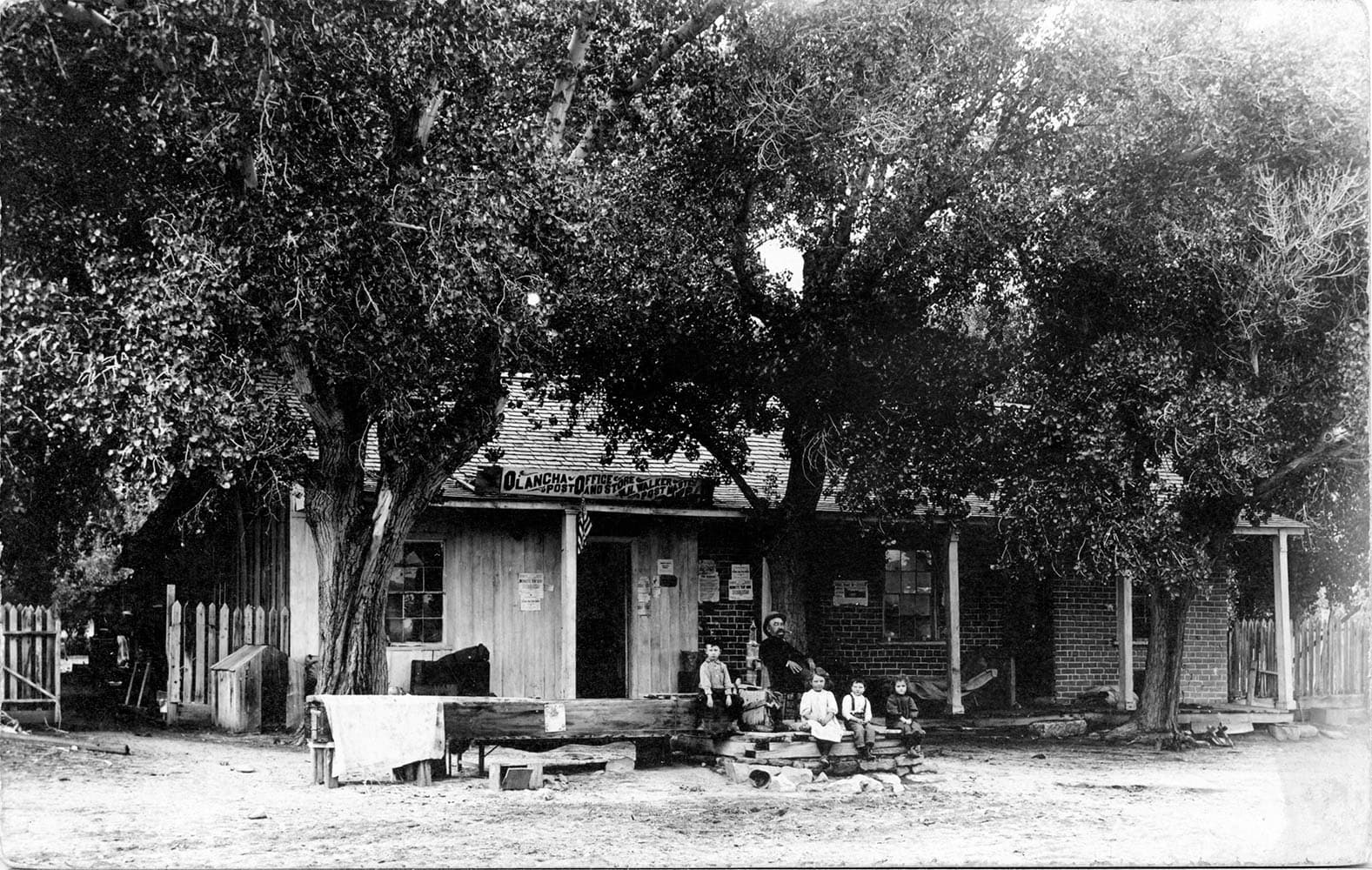 Olancha Store and Post Office